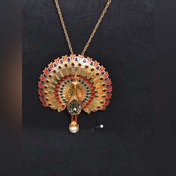 British Museum peacock pendant/brooch - Picture 2 of 6